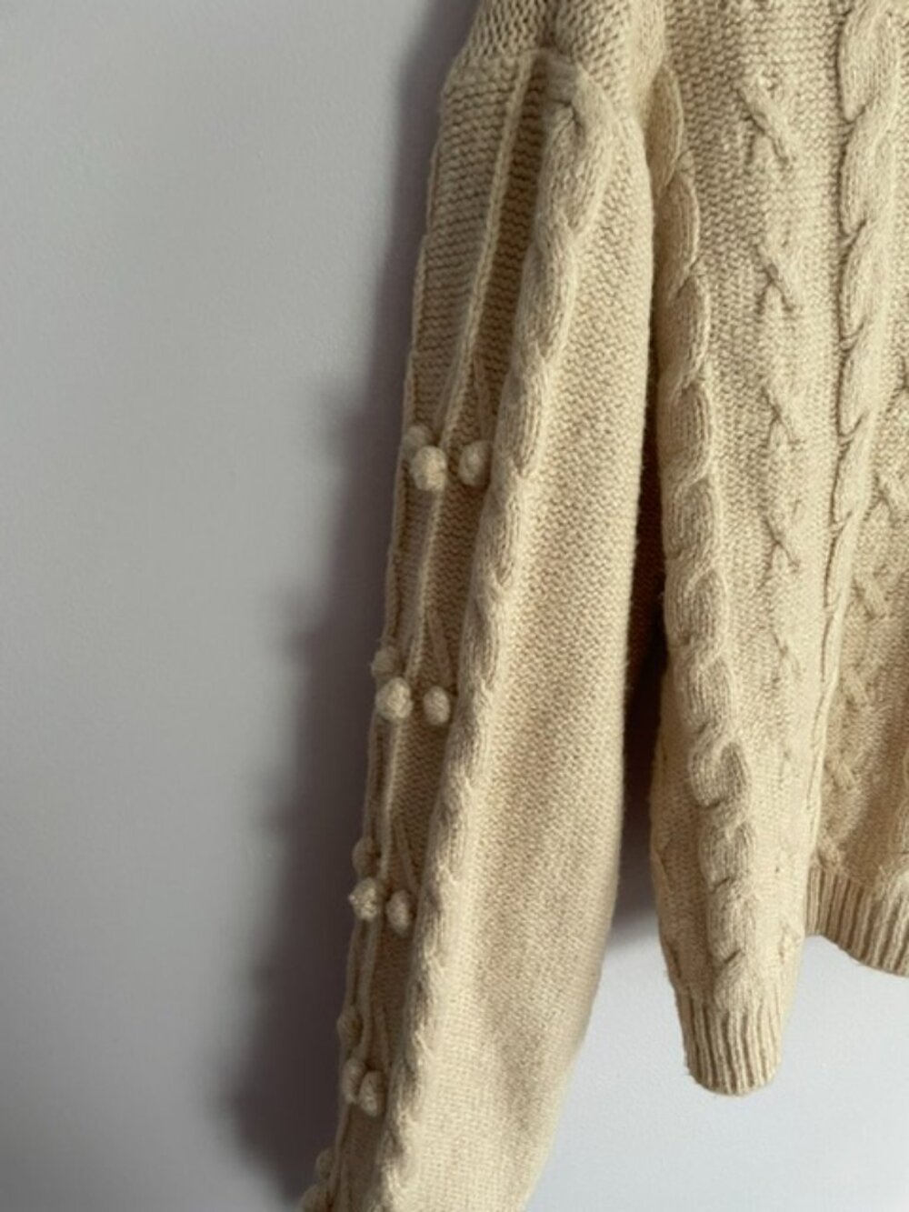 NWOT-Rylee + Cru Bubble sweater, Cardigan, cream, Women's size Small - Picture 4 of 5
